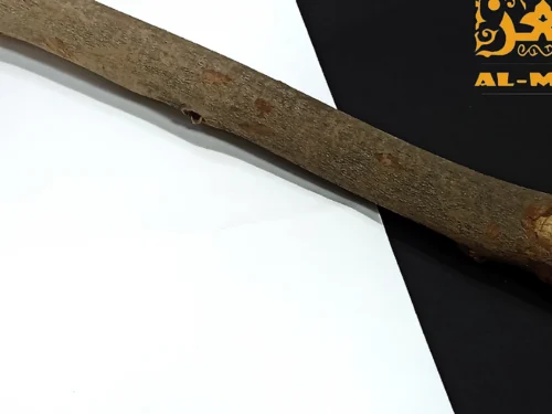 عود مكرمية غير مقشر