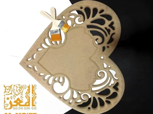تابلوة أويمه شكل قلب MDF