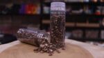⁦عبوة احجار اوكسيديه في اسود⁩ - الصورة ⁦3⁩