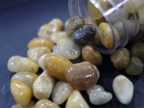 عبوة احجار زلط طبيعي