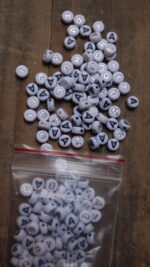 ⁦باكت اكسسوارات حروف انجليزي مشكل⁩ - الصورة ⁦4⁩