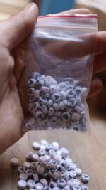 باكت اكسسوارات حروف انجليزي مشكل