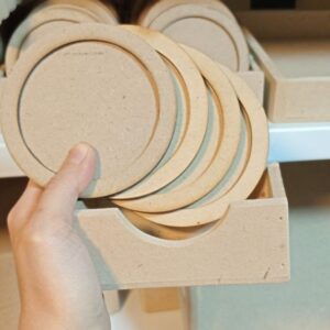 طقم كوستر دائري بالقاعده mdf